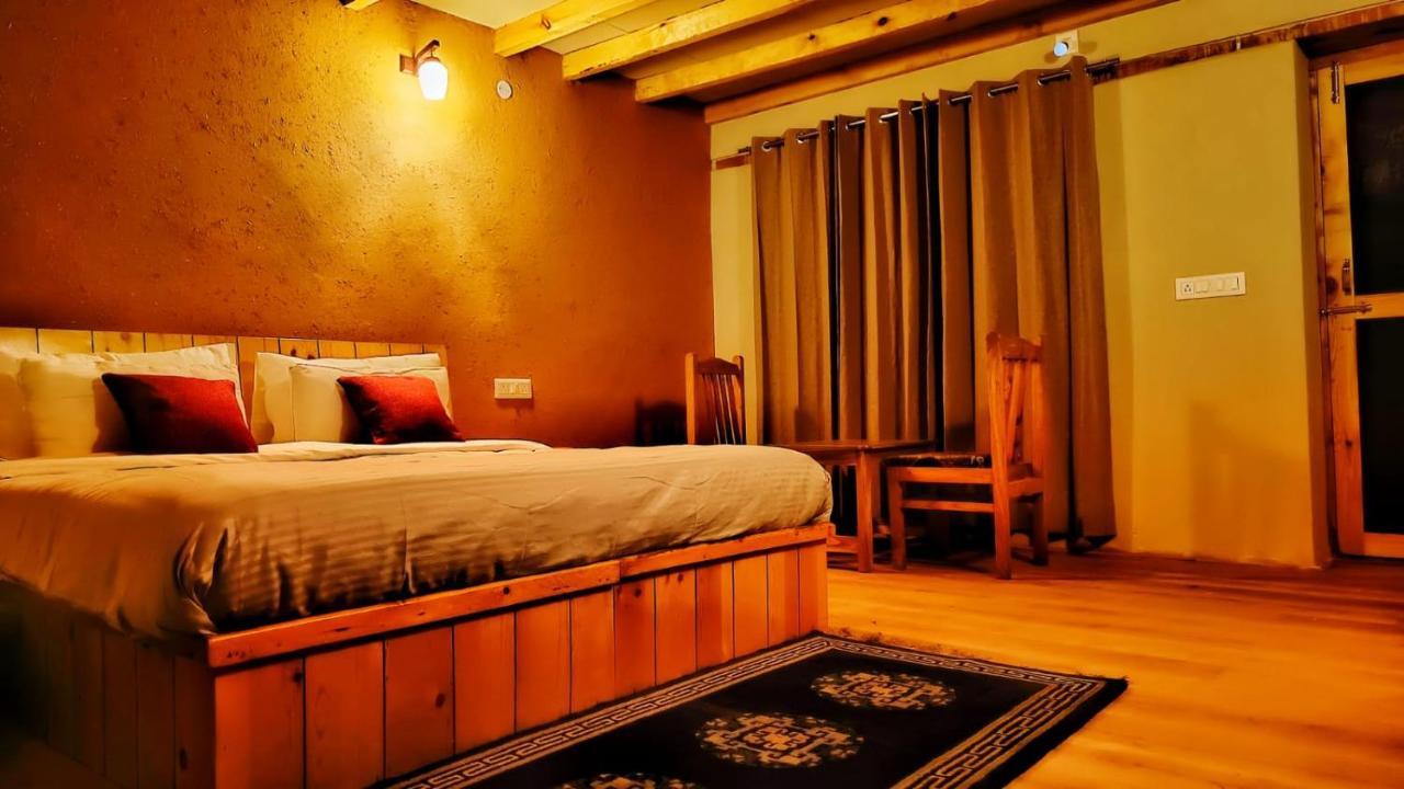 Mystic Pangong Hotel Spangmik Exterior photo
