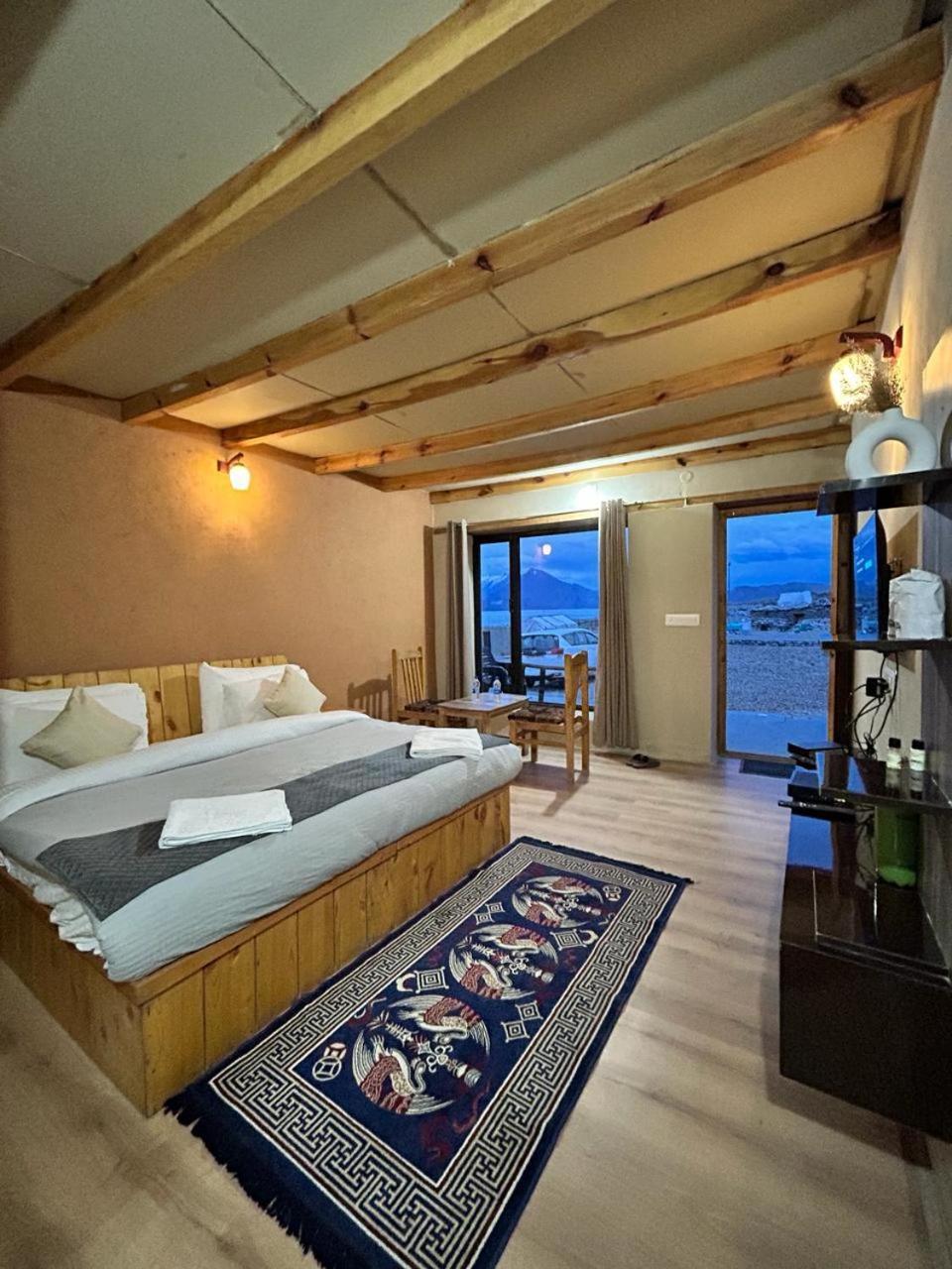 Mystic Pangong Hotel Spangmik Exterior photo